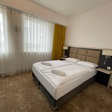Aparthotel The Place - Frankfurt Messe 4*